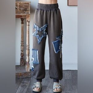 OLI & HALI Women’s WASHED STAR PATCHWORK LOOSE JOGGER PANTS in mocha